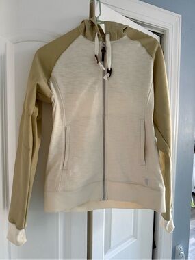 Burton Two-Tone Zip Hoodie in Cream and Olive